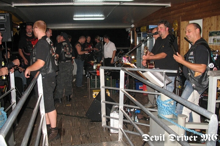 Flossfahrt 2010081.jpg